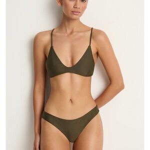 Acacia Airen Top in Sapote Mesh